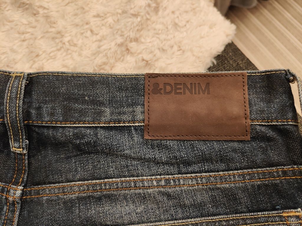 Blugi H&M &denim - barbati - marimea 32/34