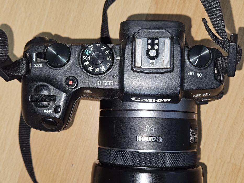 Canon RP + RF 50mm 1.8 + grip R5 + 75-300