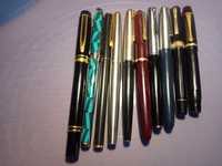 Stilouri ( 10 ) diferite modele.