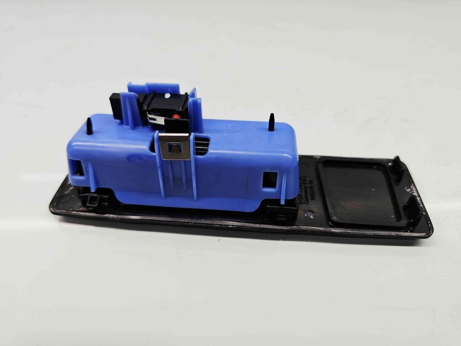 Buton deschidere portbagaj  Bmw 4 (F32) [Fabr 2013-2021] 7368752
