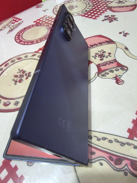 Samsung Z Fold 6, Navy, 256gb, 12gb