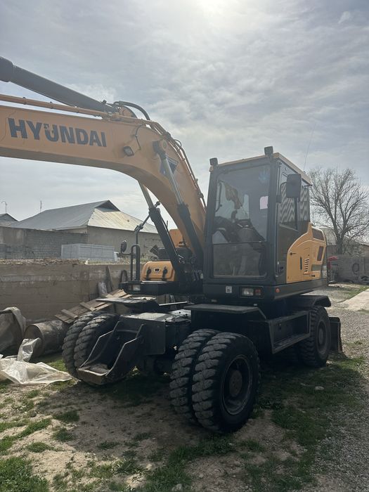 Экскаватор аренда, услуга Hyundai  HW 145