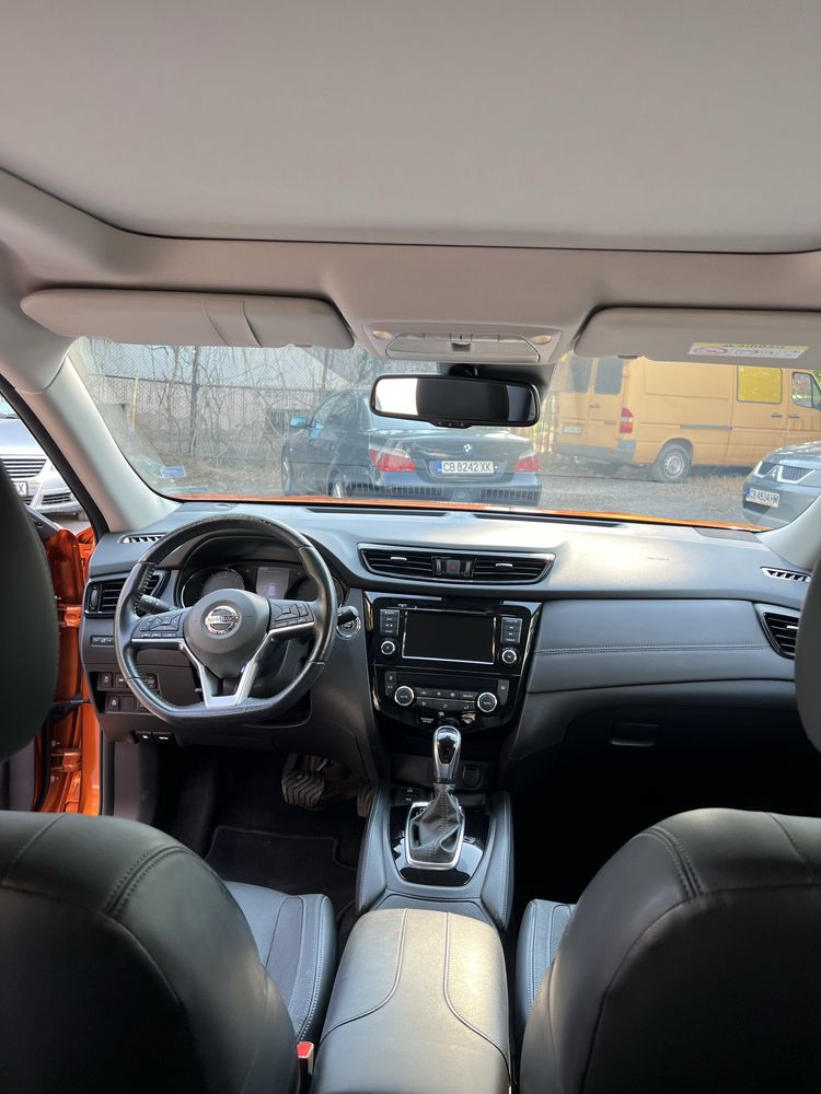 Nissan X-trail 1.3Turbo/160кс/7 места/Заводска гаранция/Панорама/