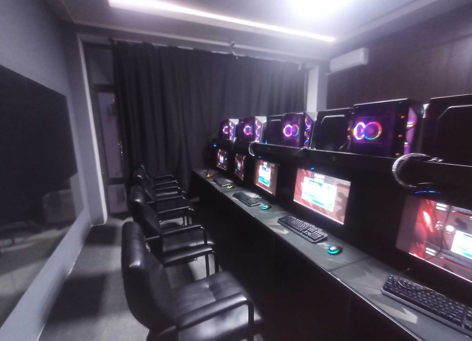 Kompyuterxona sotiladi 2023 yil ochilgan tayyor biznes 36 ta kompyuter