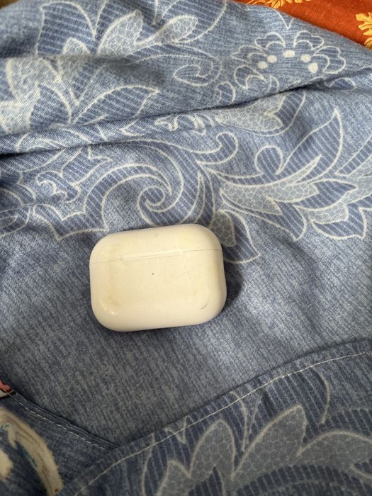 AirPods Pro.