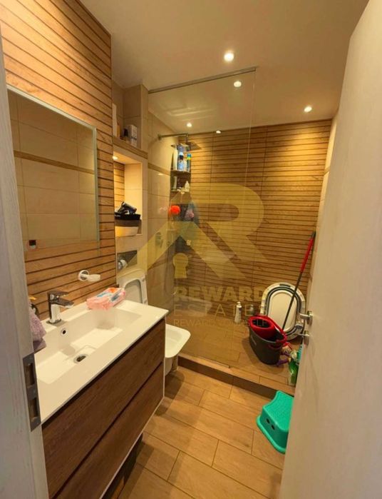 Продава се Четиристаен апартамент в София, Център - 83 кв.м за 2591 €/кв.м - Снимка #5