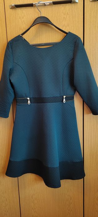 Официална  рокля