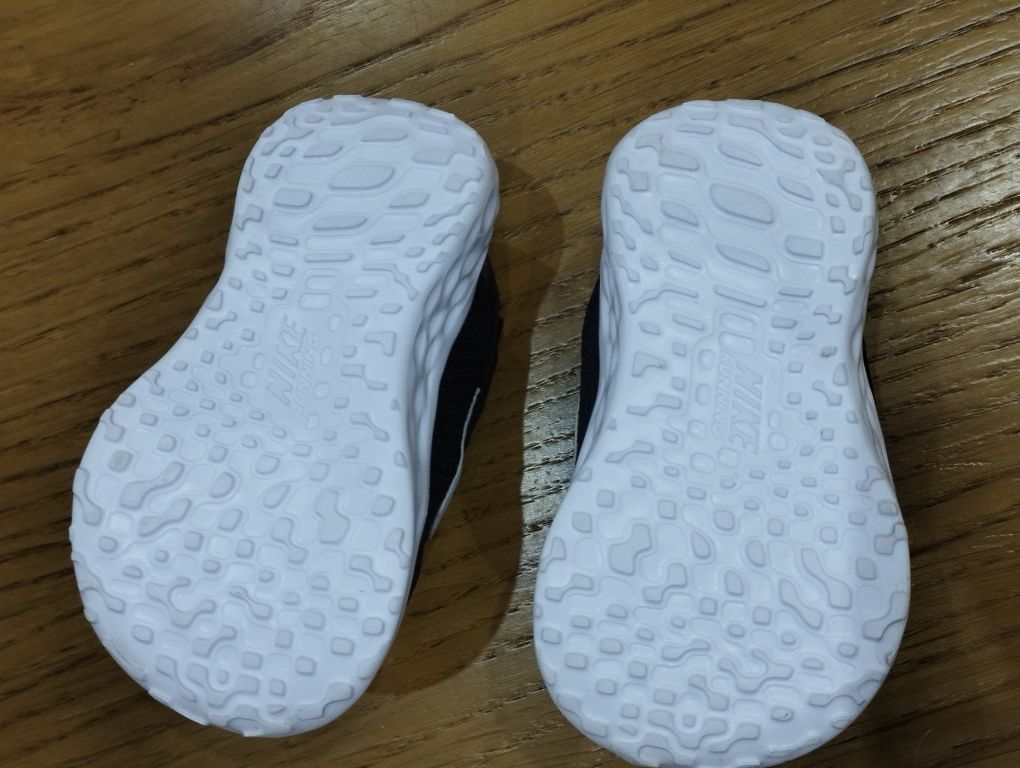 Детски маратонки NIKE 18.5