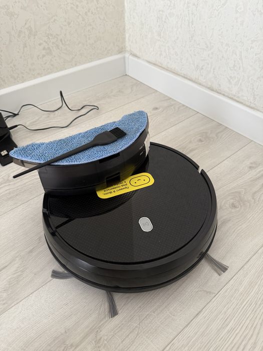 Продам робот-пылесос