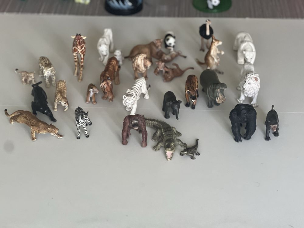 100 figurine cu animale de colectie pt. colectionari schelich papo,