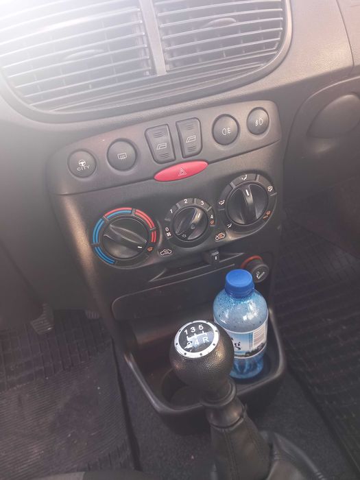 Fiat punto 1,2 benzina