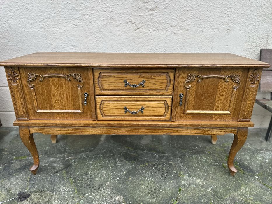 Конзола / ТВ шкаф / нисък бюфет, дъб