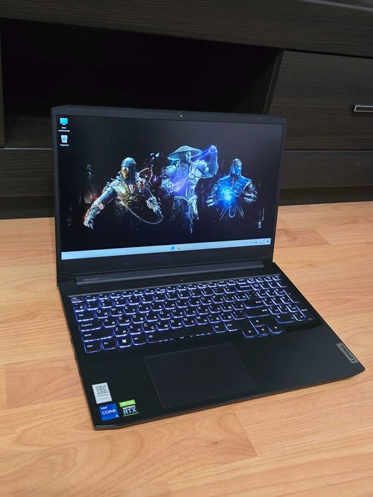Lenovo IdeaPad Gaming - игровой ноутбук в отличном состоянии 2023г