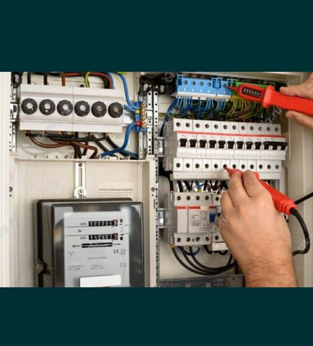 Электрик срочный 24/7. Свободен