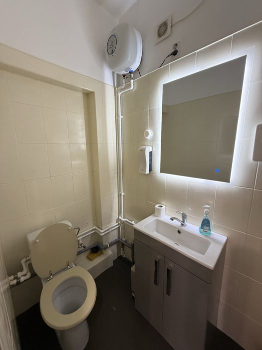 Spatiu comercial de vanzare