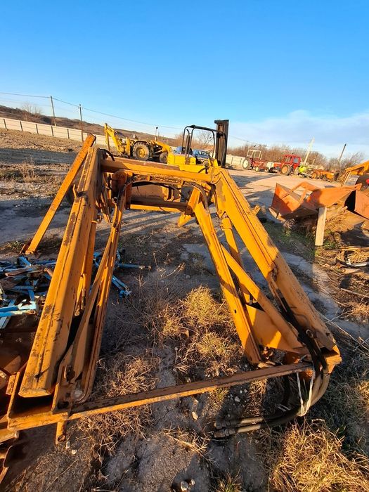 Încărcător frontal pt.tractor