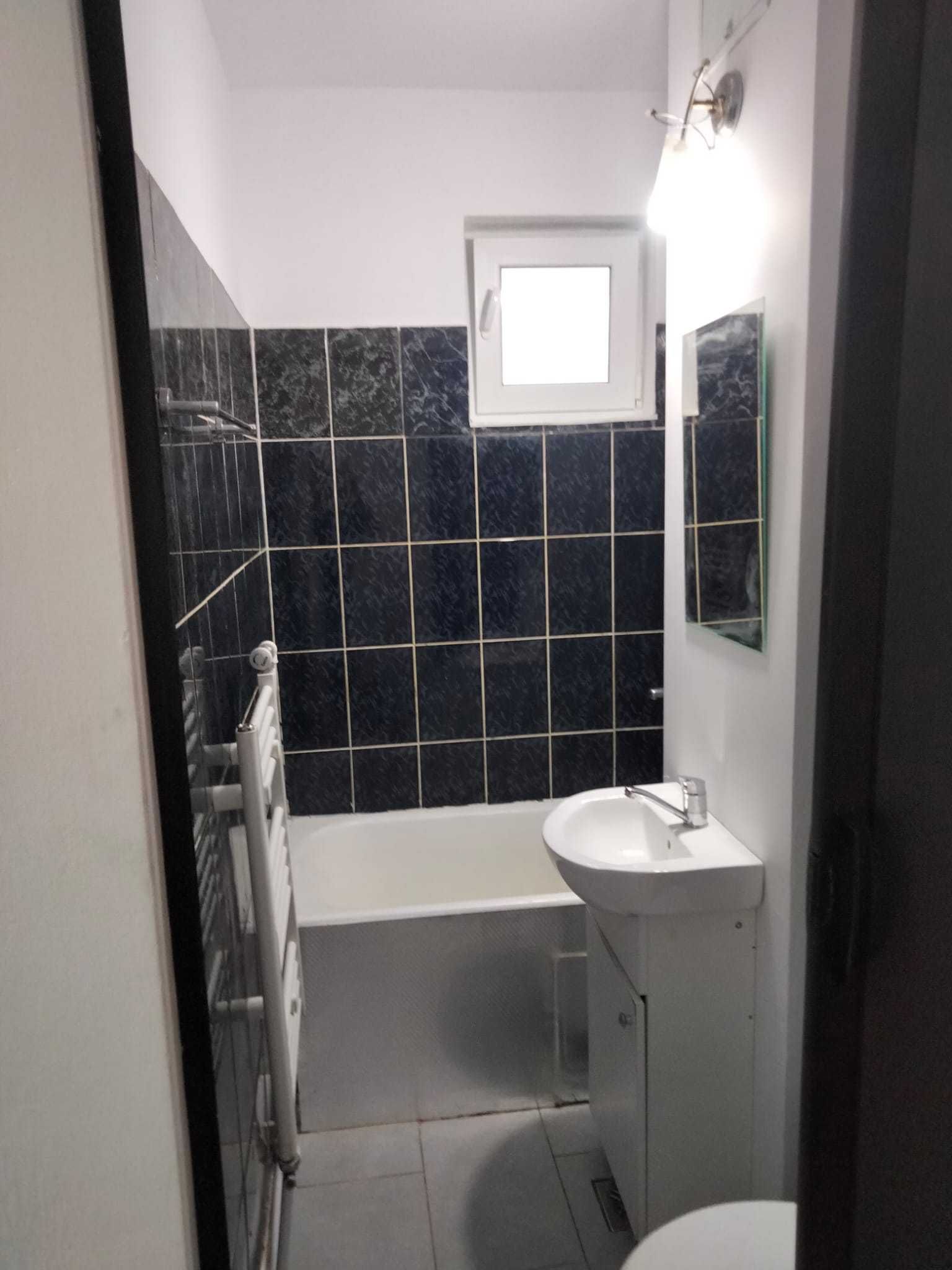 Închiriez apartament 2 camere