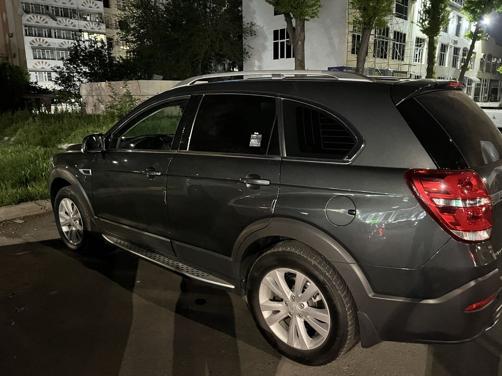 Chevrolet Captiva 4