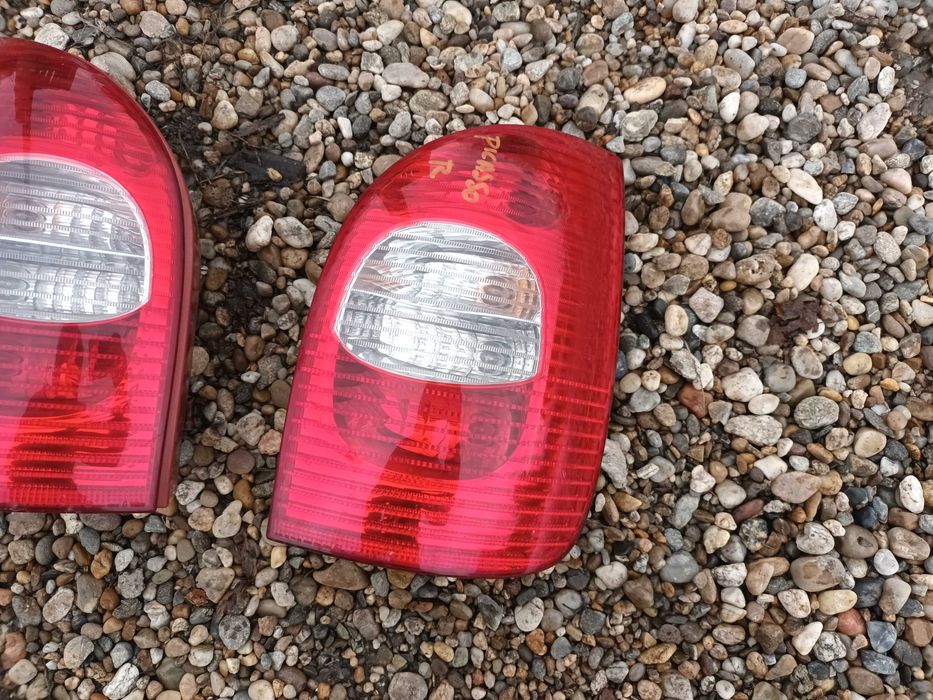 ляв и десен стоп за ситроен ксара пикасо CITROEN XSARA PICASSO