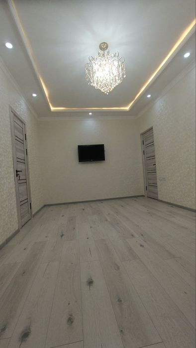 Продажа 1 хона 1 етаж 4 етажл 
Кора камиш 1/3
42 кв
Балкон 2*6