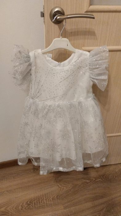 Детское платье ,,Снежинка"