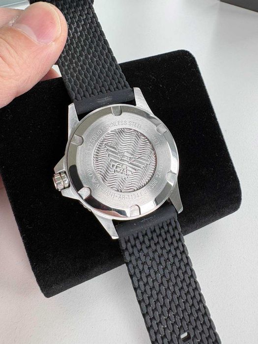 Запазен мъжки часовник Emporio Armani Diver AR11341