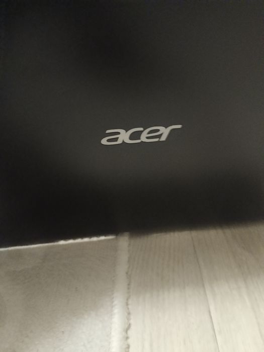 Ноутбук сатылады срочно