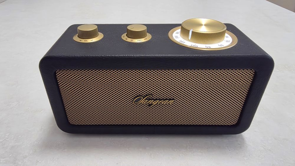 Radio portabil Sangean RA-101 or WR-101