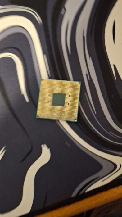 Procesor ryzen 3 1200
 -socket am4
 - 4 nuclee
 - 4 trepte de rulare