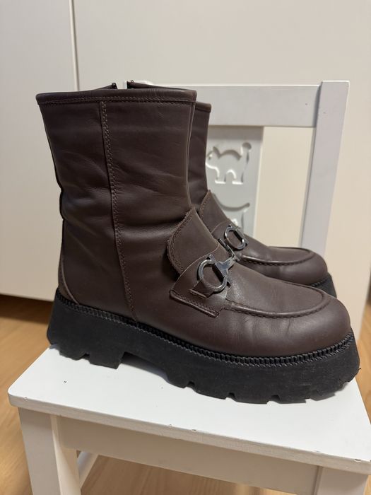 Боти естествена кожа размер 38 40 лв.