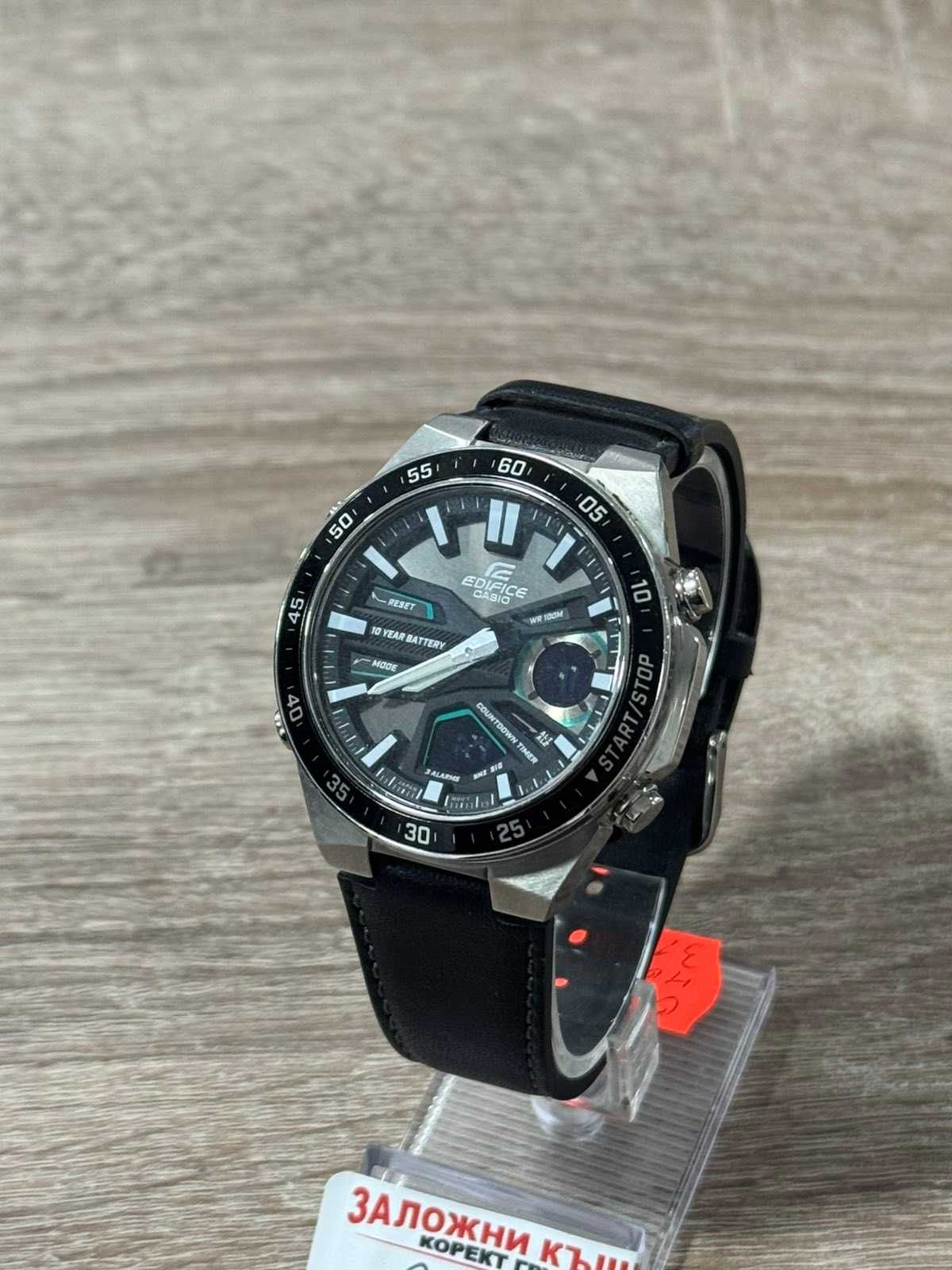 Продавам Мъжки Часовник Edifice