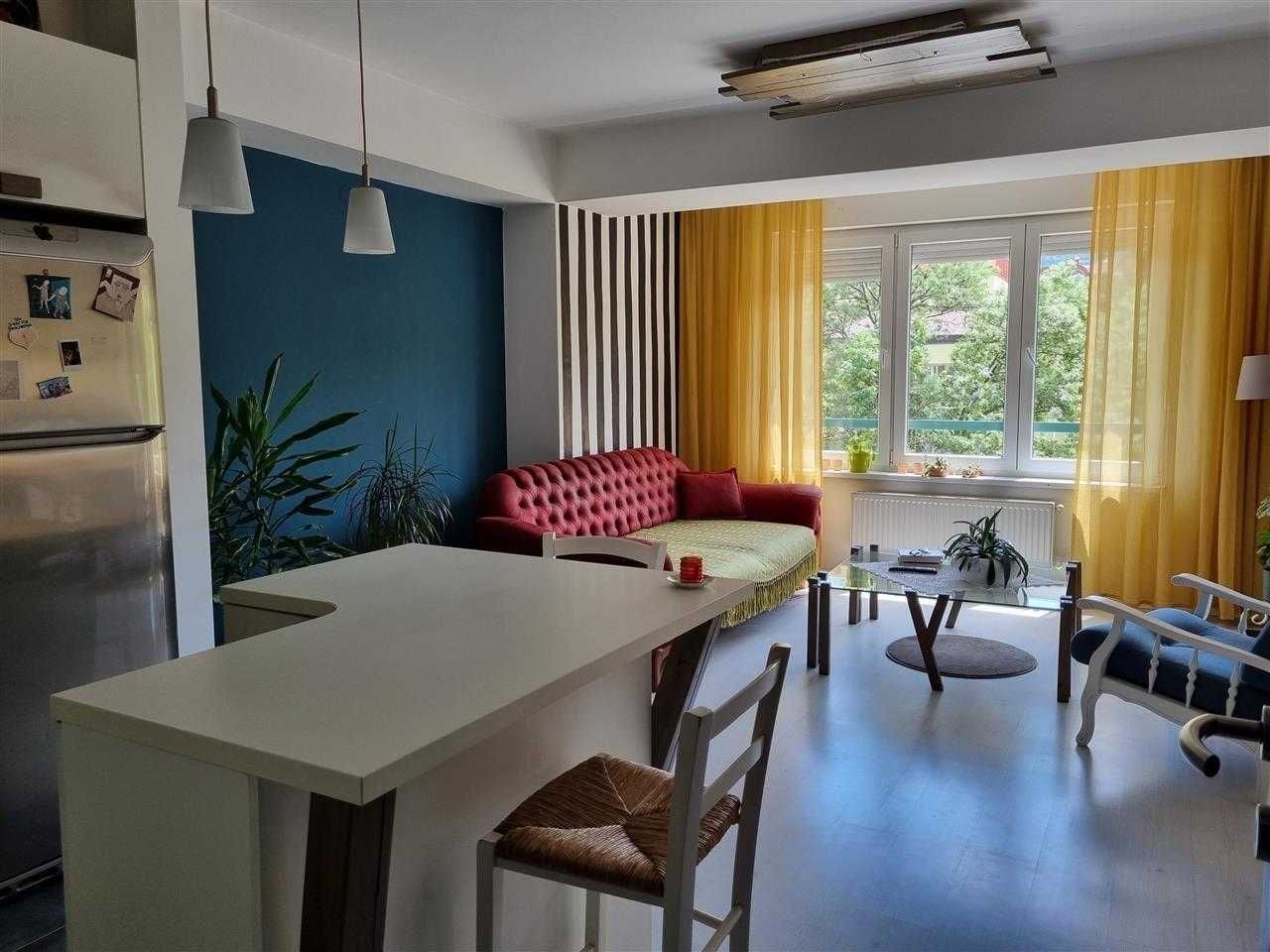 Продава се Тристаен апартамент в Пловдив, Център - 95 кв.м за 1315 €/кв.м - Снимка #3