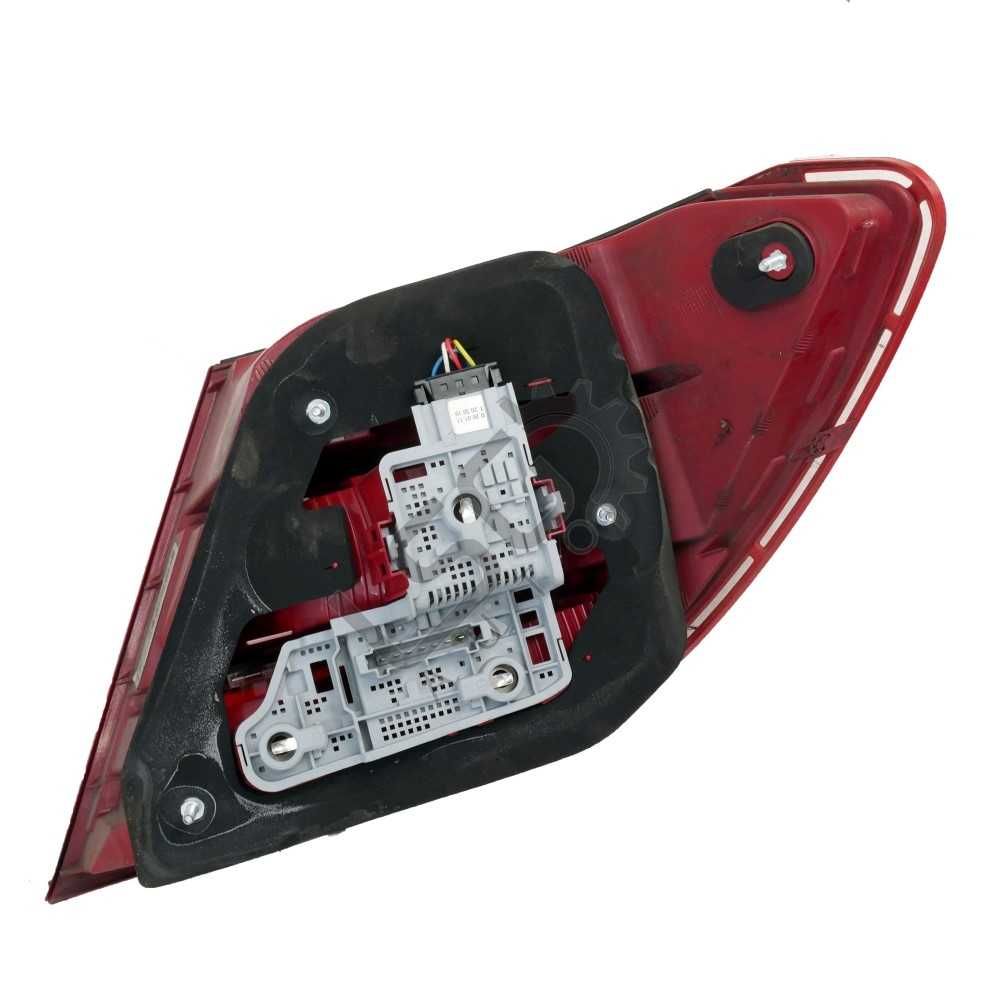 Ляв стоп Mercedes-Benz C-Class 204 (W/S/C) 2007-2014 ID:148149