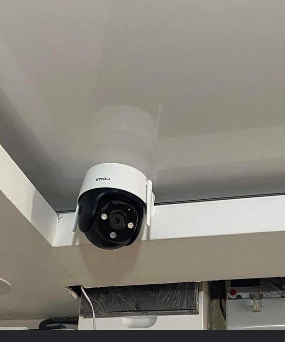 Montaj  Automatizari Porți Camere supraveghere usi de garaj