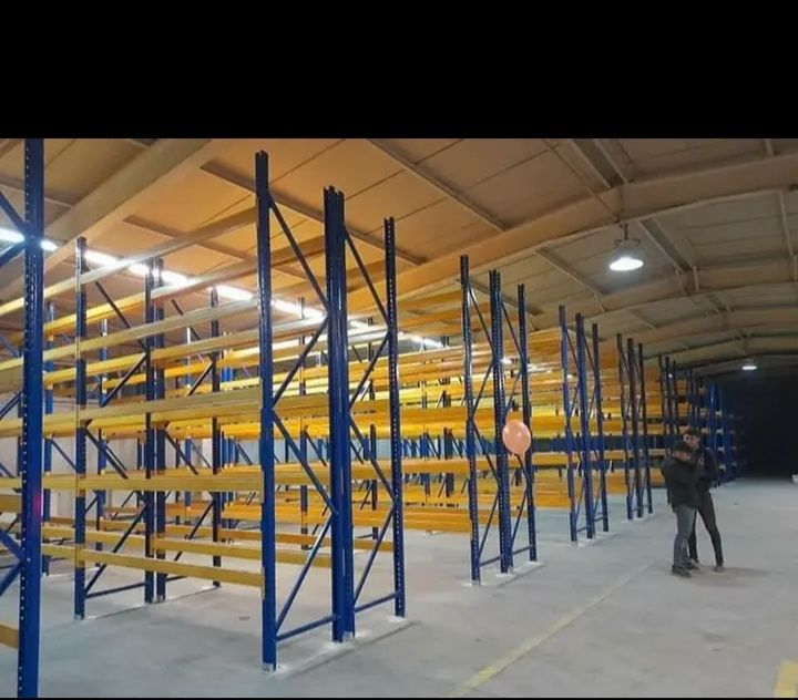 Rafturi metalice industriale pt Europaleți