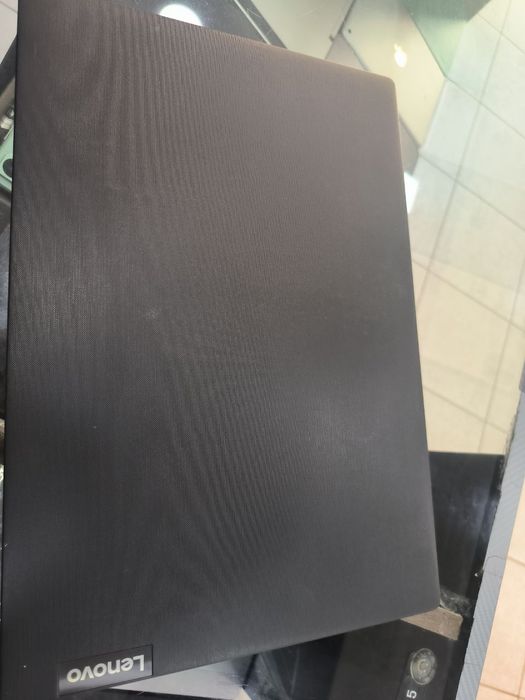 Lenovo 8/512gb ideal intel i3
