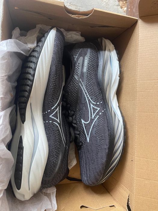 Обувки Mizuno, 40 номер