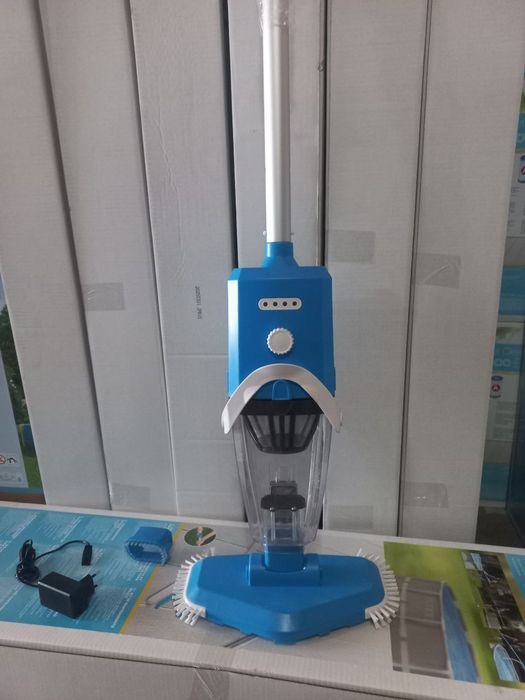 пылесос для бассейна. аккумуляторней