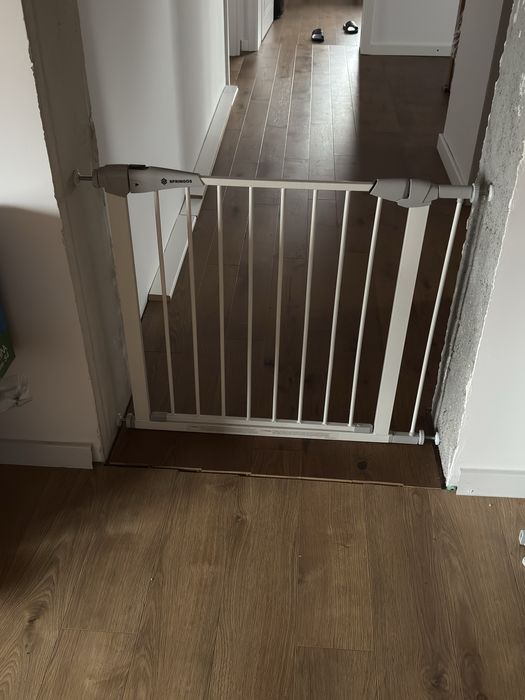 Barieră pentru scări  springos 76-85 cm