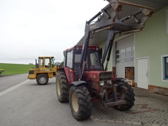 Dezmembrez tractoare Case IH 833.844 845 856 956 1056