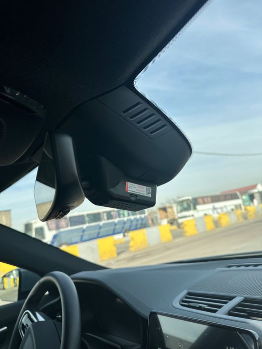 Polestar 2 видео регистратор 4K