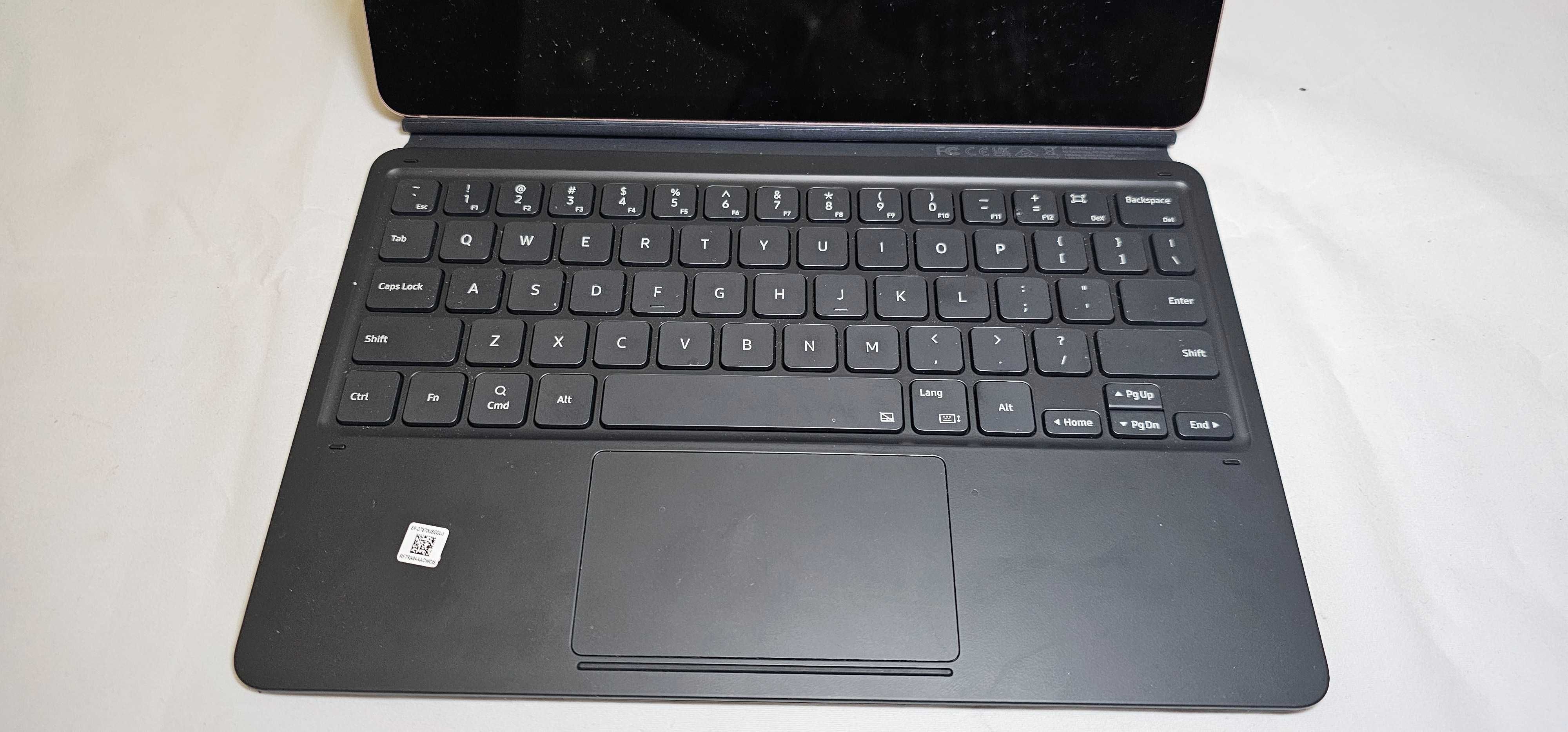 Samsung клавиатура Book Cover Keyboard (Tab S7)