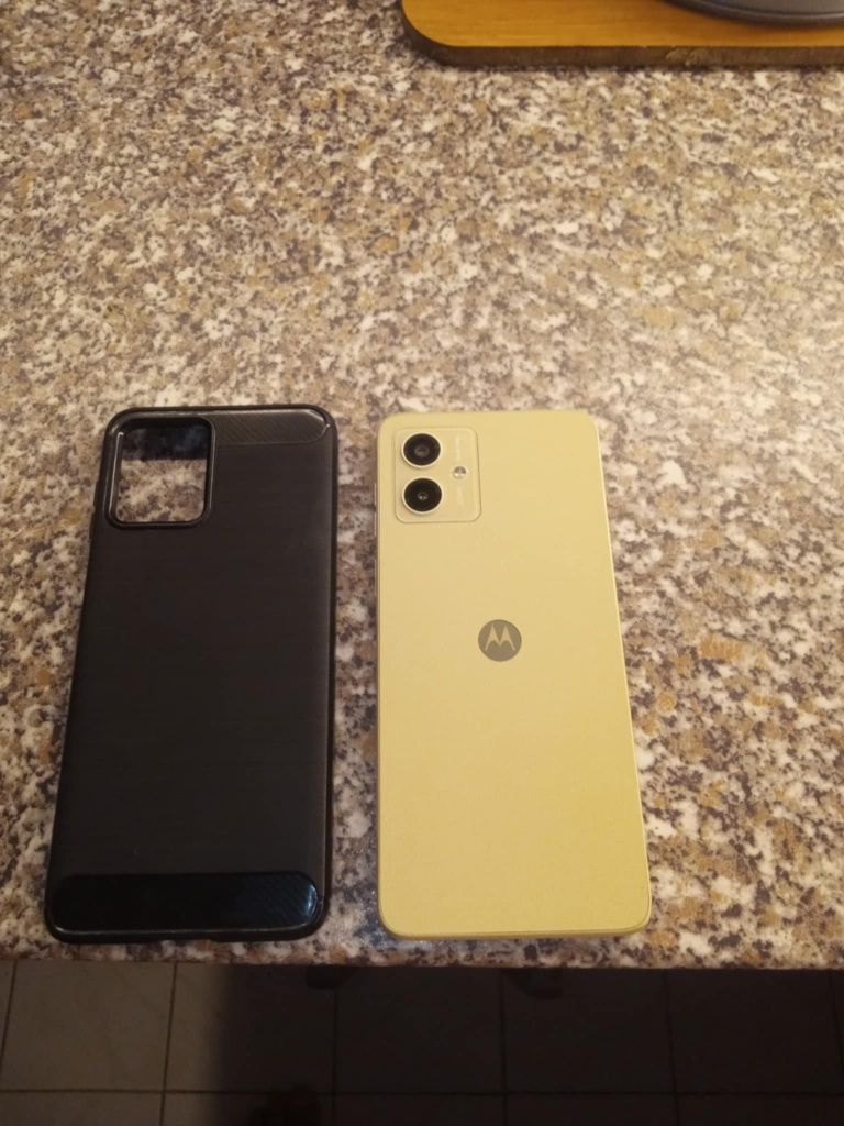 Motorola g 14  .