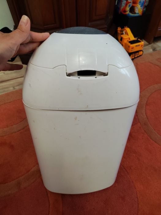Кош за памперси/пелени Tommee Tippee