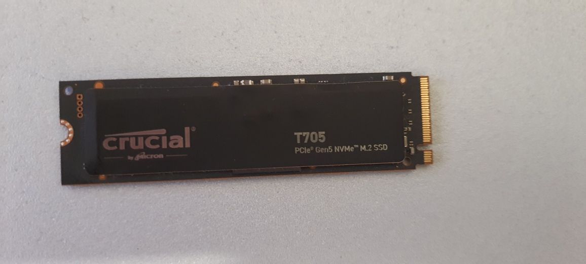 2TB SSD Crucial T705 - CT2000T705SSD3