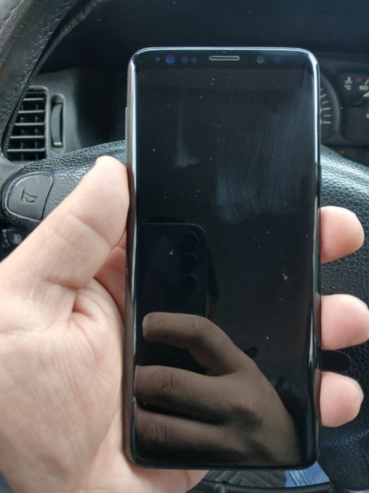 Samsung  Vând S 9