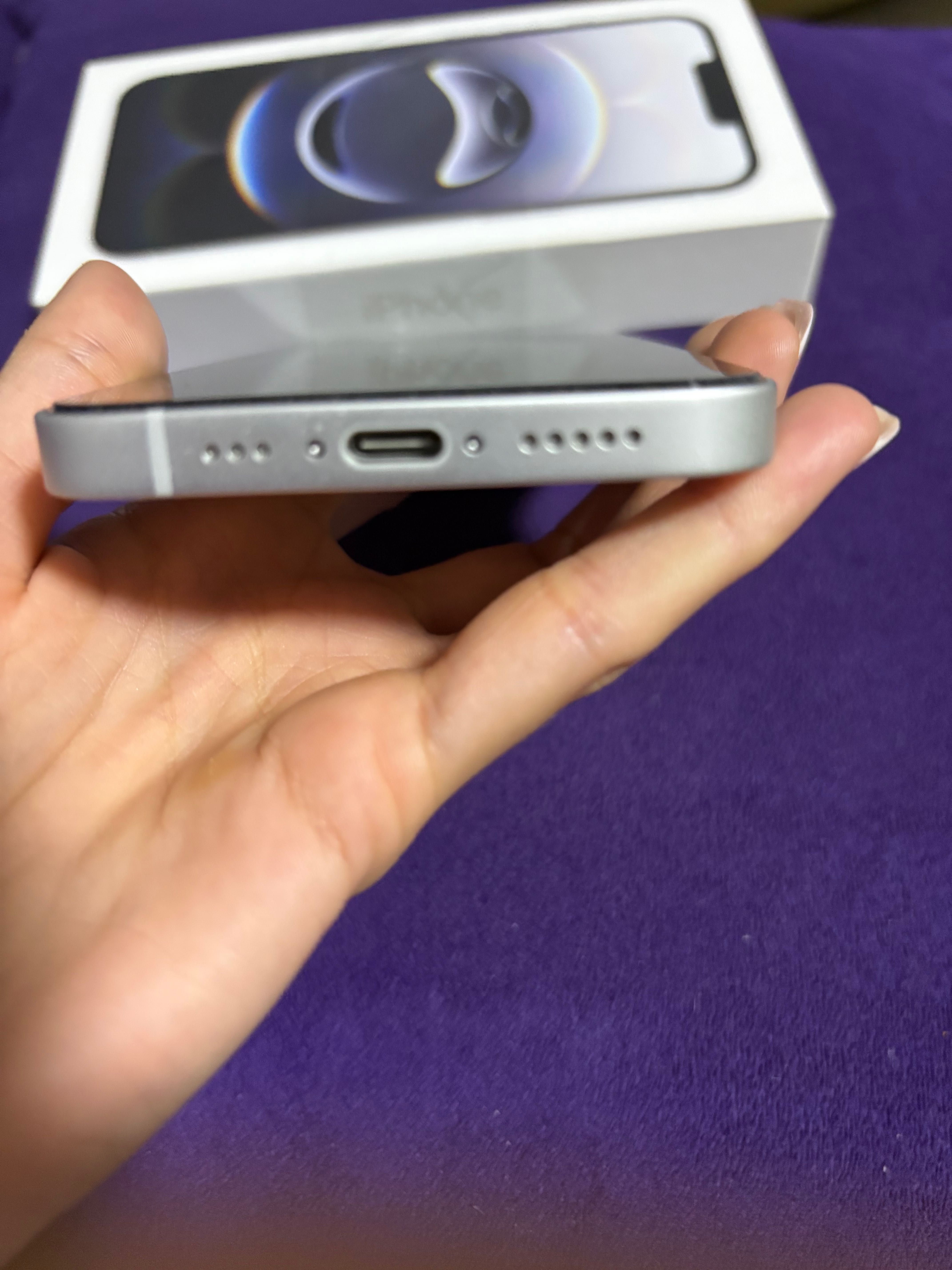 Iphone16e чисто нов с гаранция