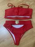 Costume de baie noi