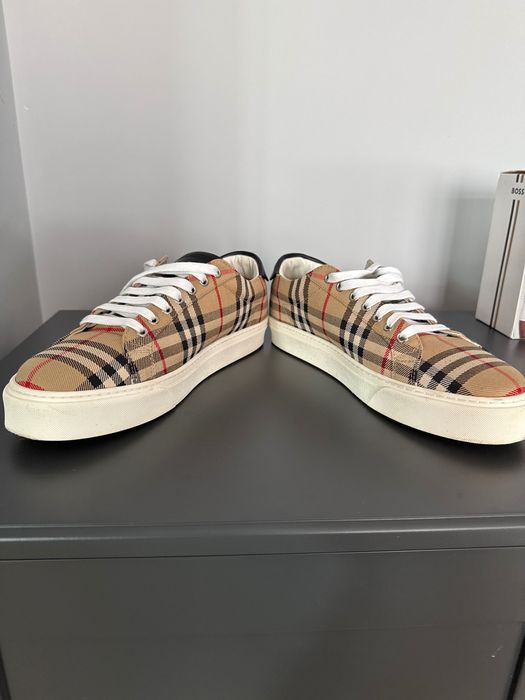 Burberry мъжки оригинални обувки, размер 44, от Бърбери лондон