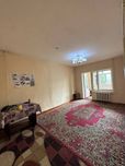 10 квартал. 60м2.  2х ком. 1 этаж. 5 этажный дом